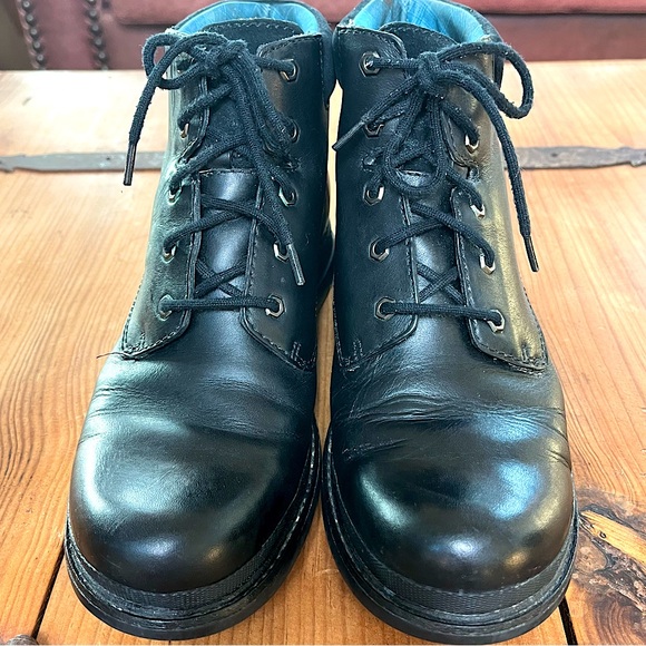 Timberland Leather Waterproof Boots Comfort
Women’s Black Sz 10 Gorpcore Hiking - Picture 2 of 14